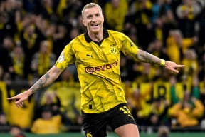 kaiyun安全登录平台关于从清晨法兰克福备战德甲到今夜波特兰开拓者篮板制胜，冲刺阶段克里夫兰骑士伤情更新的信息